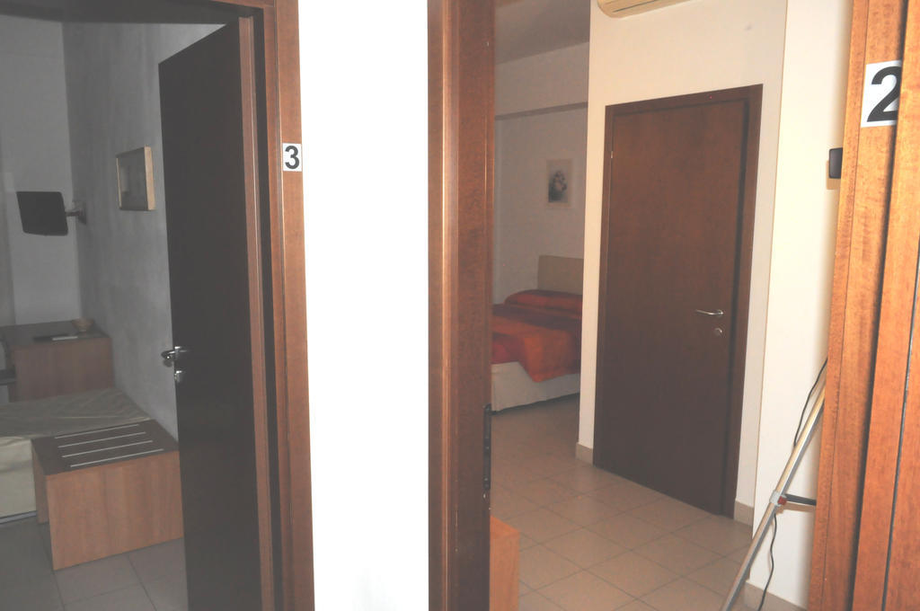 Marinetta Bed & Breakfast Синя Екстериор снимка
