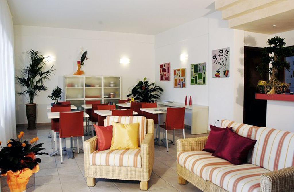 Marinetta Bed & Breakfast Синя Екстериор снимка