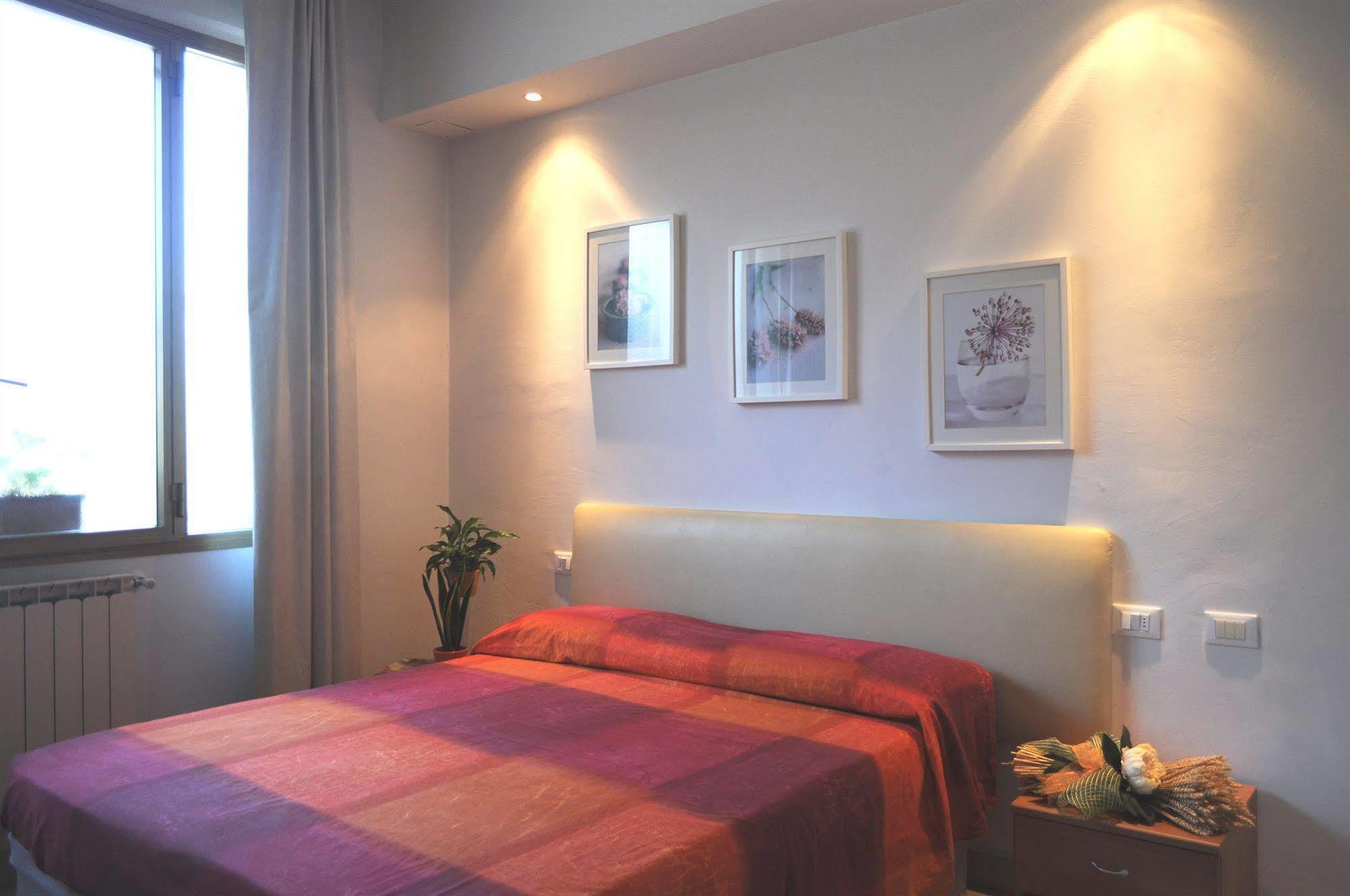 Marinetta Bed & Breakfast Синя Екстериор снимка