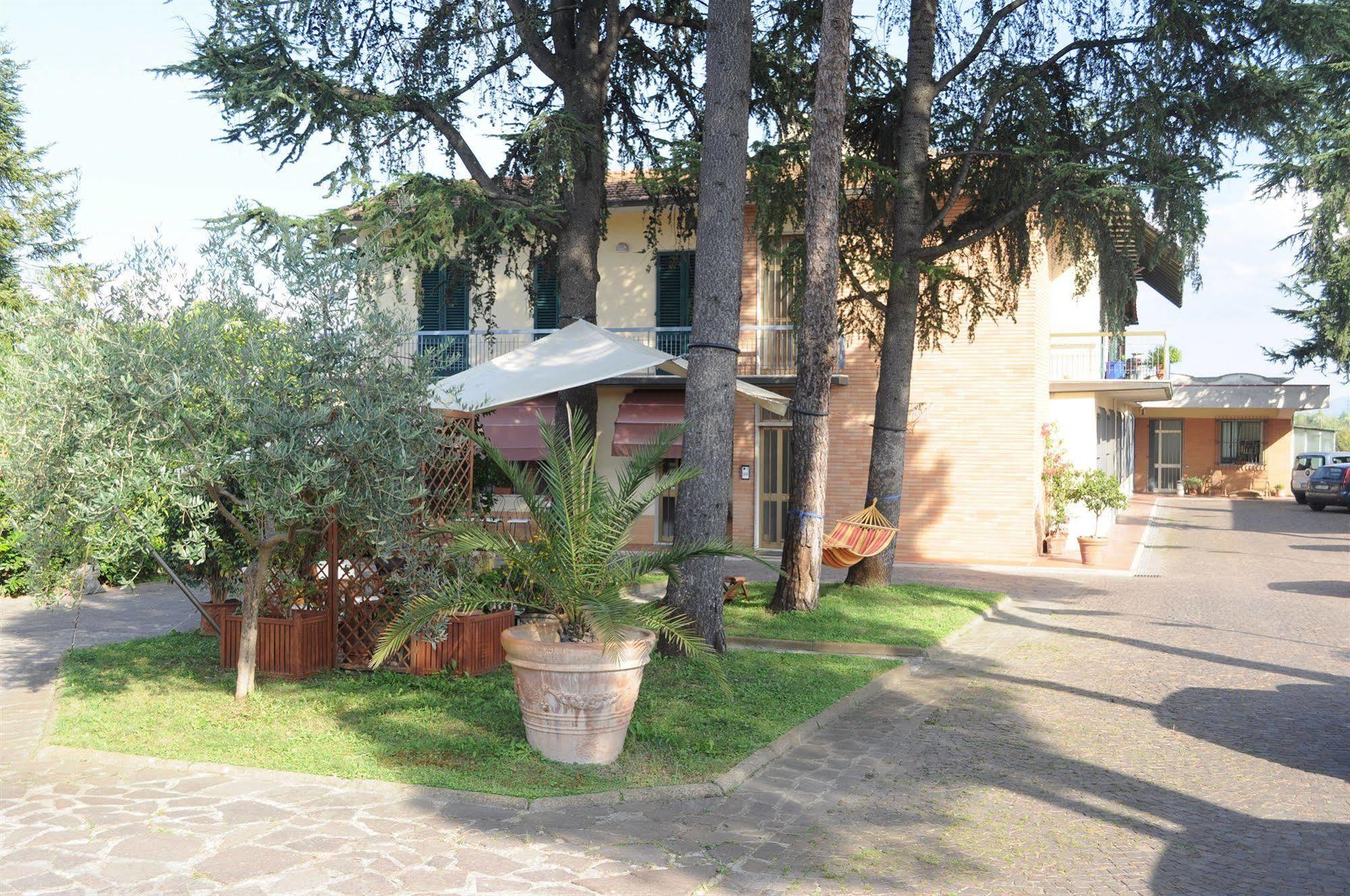 Marinetta Bed & Breakfast Синя Екстериор снимка